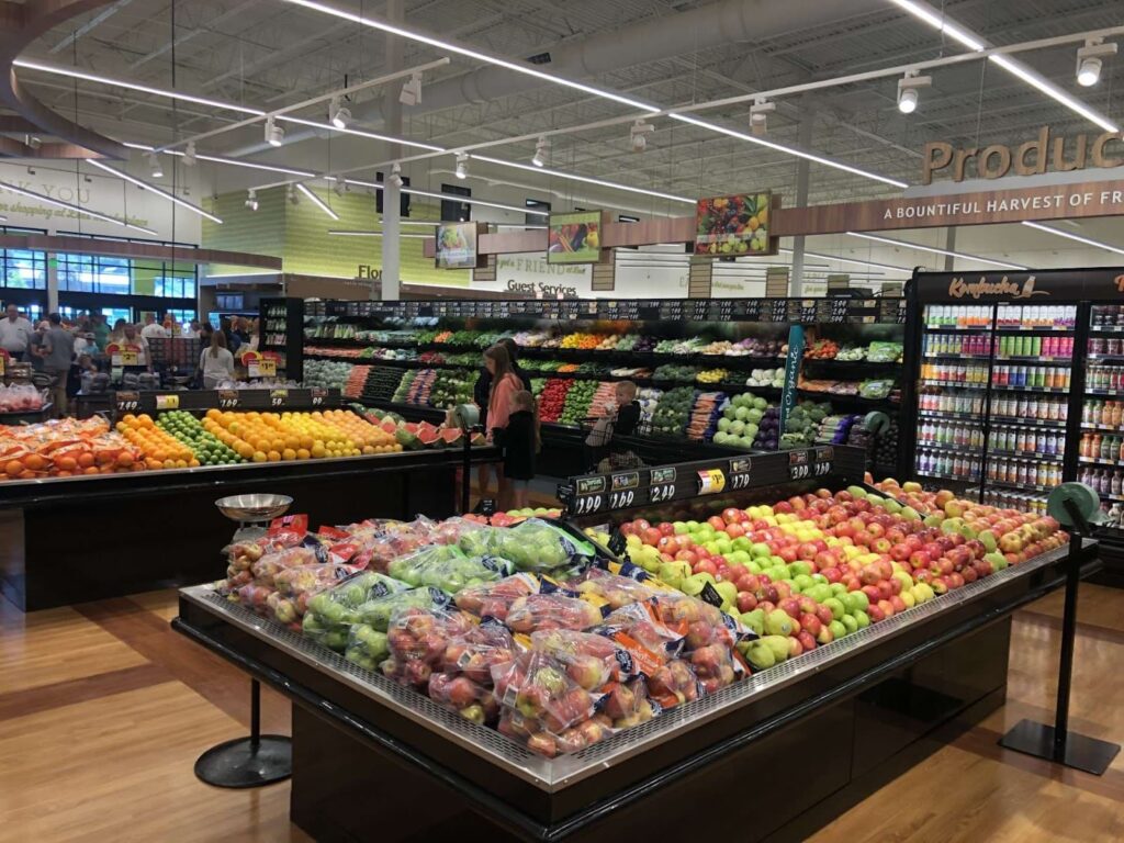 Grand Opening of Lee's Grocery Store in Richmond